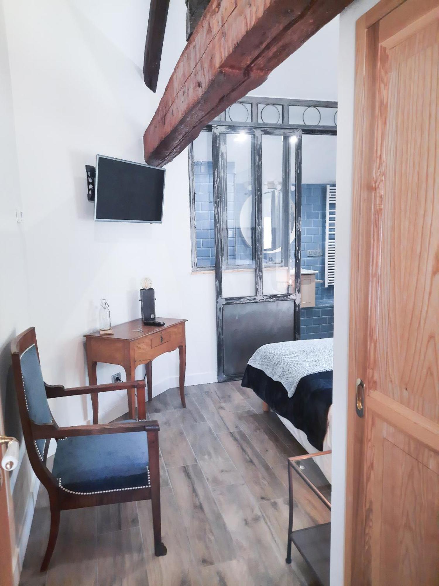 Le Cottage Du Parc Chambeon Rom bilde